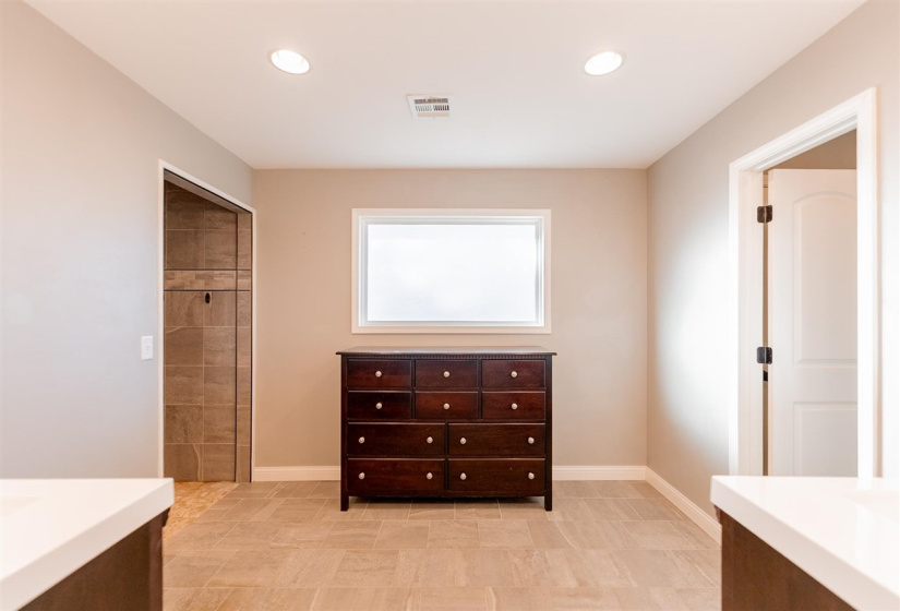 3 Bedrooms Bedrooms, 0 ,3 BathroomsBathrooms,Residential,Single Family,Prairie,1,133340