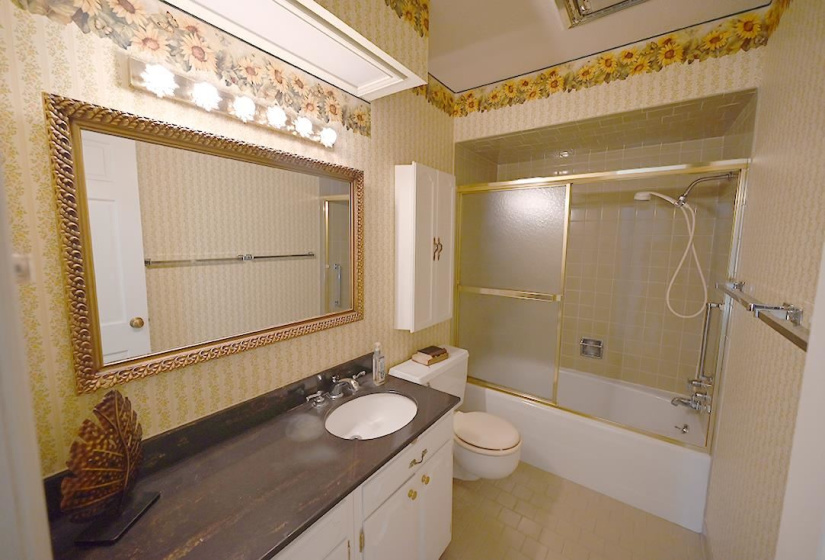 2 Bedrooms Bedrooms, 0 ,2 BathroomsBathrooms,Residential,Condominium/townhouse,Brentwood,1,133346