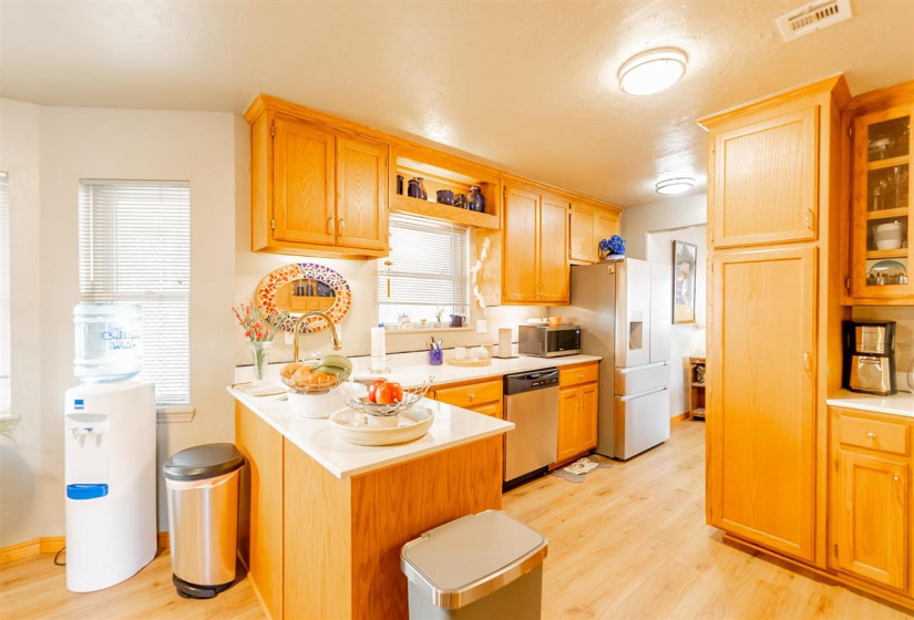 3 Bedrooms Bedrooms, 0 ,2 BathroomsBathrooms,Residential,Single Family,Coyote Run,1,133347