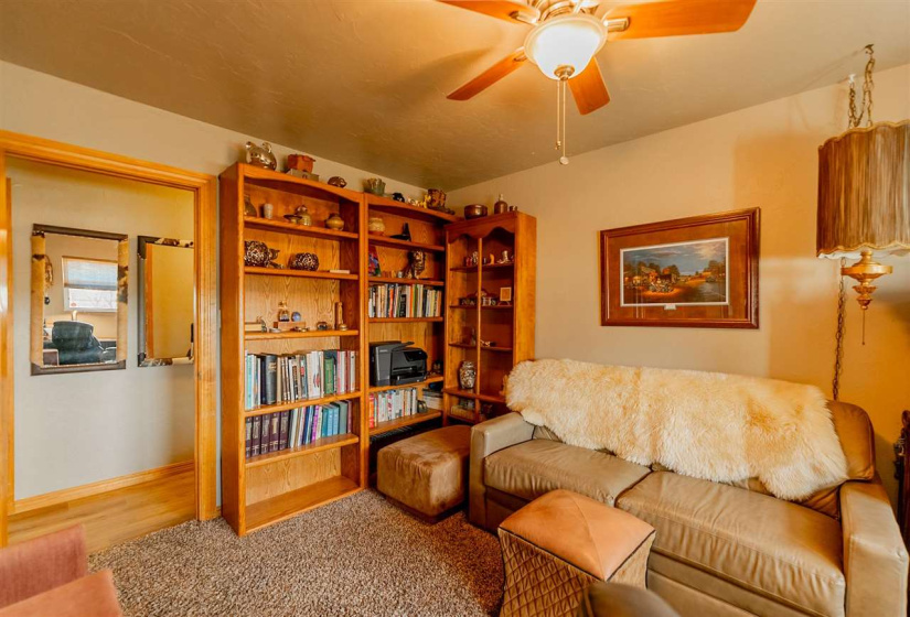 3 Bedrooms Bedrooms, 0 ,2 BathroomsBathrooms,Residential,Single Family,Coyote Run,1,133347