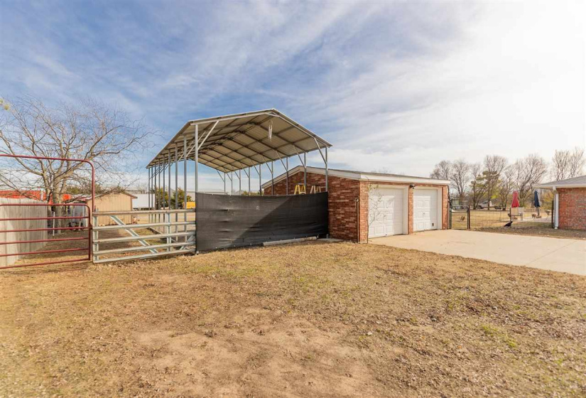 3 Bedrooms Bedrooms, 0 ,2 BathroomsBathrooms,Residential,Single Family,Coyote Run,1,133347