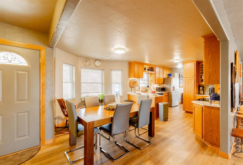 3 Bedrooms Bedrooms, 0 ,2 BathroomsBathrooms,Residential,Single Family,Coyote Run,1,133347