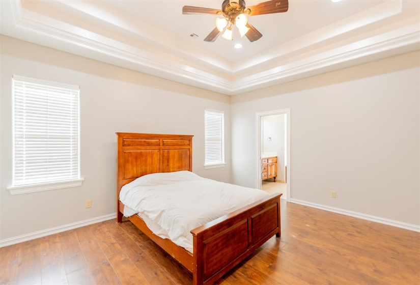 4 Bedrooms Bedrooms, 0 ,2 BathroomsBathrooms,Residential,Single Family,Madison,1.5,133348