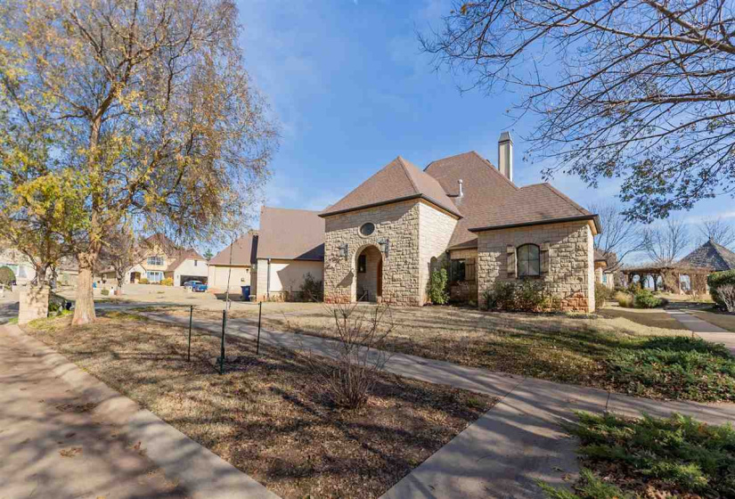 4 Bedrooms Bedrooms, 0 ,2 BathroomsBathrooms,Residential,Single Family,Madison,1.5,133348