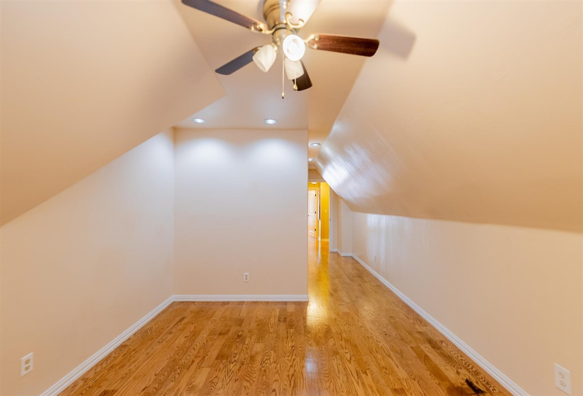 4 Bedrooms Bedrooms, 0 ,2 BathroomsBathrooms,Residential,Single Family,Madison,1.5,133348