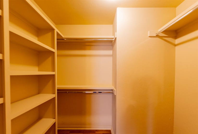 4 Bedrooms Bedrooms, 0 ,2 BathroomsBathrooms,Residential,Single Family,Madison,1.5,133348