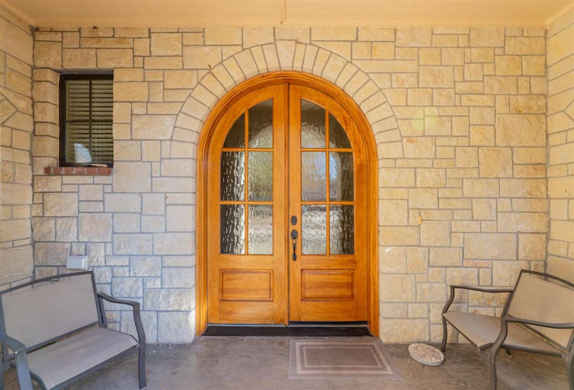 4 Bedrooms Bedrooms, 0 ,2 BathroomsBathrooms,Residential,Single Family,Madison,1.5,133348