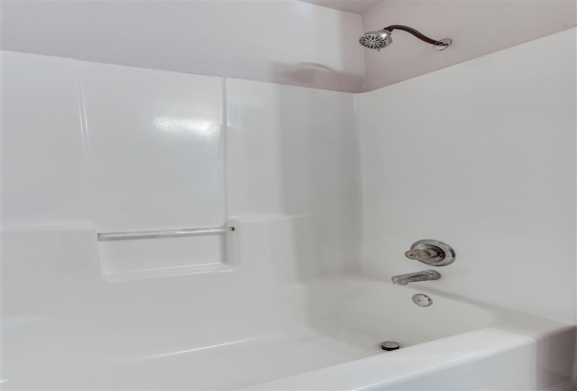 4 Bedrooms Bedrooms, 0 ,2 BathroomsBathrooms,Residential,Single Family,Edinburg,1,133351