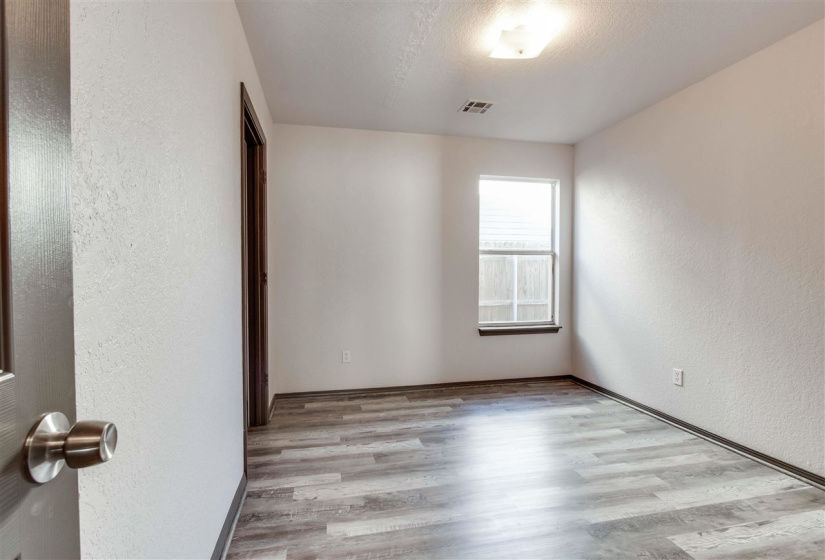 4 Bedrooms Bedrooms, 0 ,2 BathroomsBathrooms,Residential,Single Family,Edinburg,1,133351