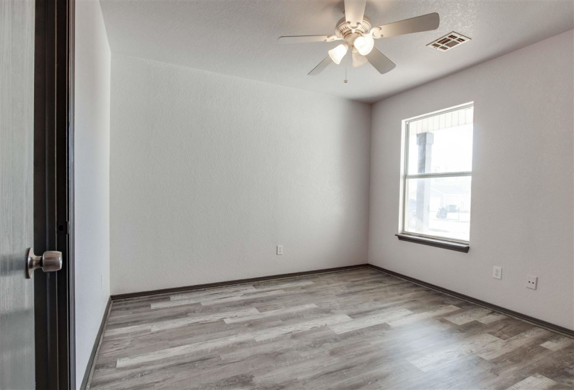 4 Bedrooms Bedrooms, 0 ,2 BathroomsBathrooms,Residential,Single Family,Edinburg,1,133351