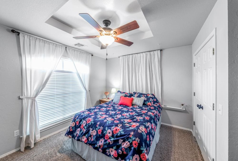 5 Bedrooms Bedrooms, 0 ,4 BathroomsBathrooms,Residential,Single Family,Deerfield,1,133354