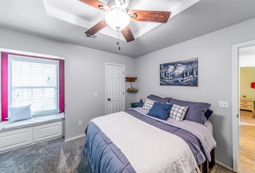 5 Bedrooms Bedrooms, 0 ,4 BathroomsBathrooms,Residential,Single Family,Deerfield,1,133354