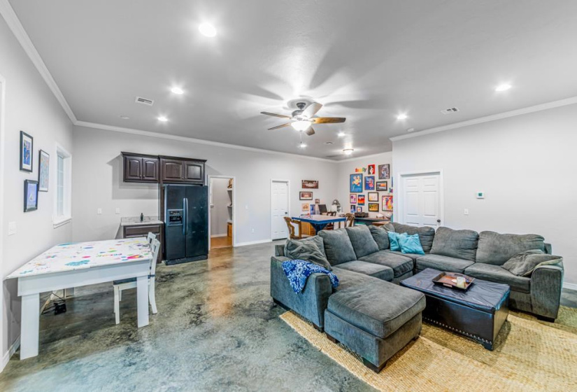 5 Bedrooms Bedrooms, 0 ,4 BathroomsBathrooms,Residential,Single Family,Deerfield,1,133354