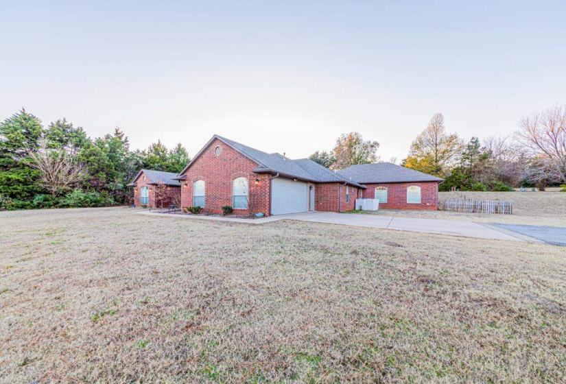 5 Bedrooms Bedrooms, 0 ,4 BathroomsBathrooms,Residential,Single Family,Deerfield,1,133354