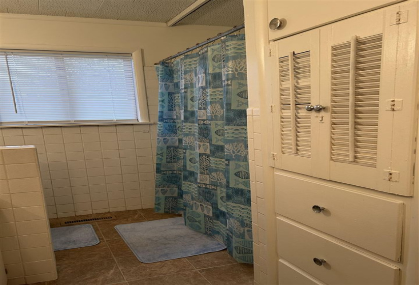 4 Bedrooms Bedrooms, 0 ,2 BathroomsBathrooms,Residential,Single Family,Marshall,1,133357