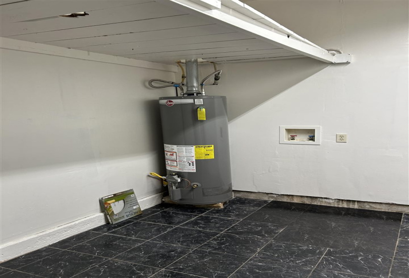 4 Bedrooms Bedrooms, 0 ,2 BathroomsBathrooms,Residential,Single Family,Marshall,1,133357