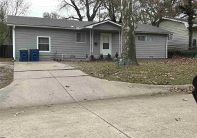 4 Bedrooms Bedrooms, 0 ,2 BathroomsBathrooms,Residential,Single Family,Marshall,1,133357