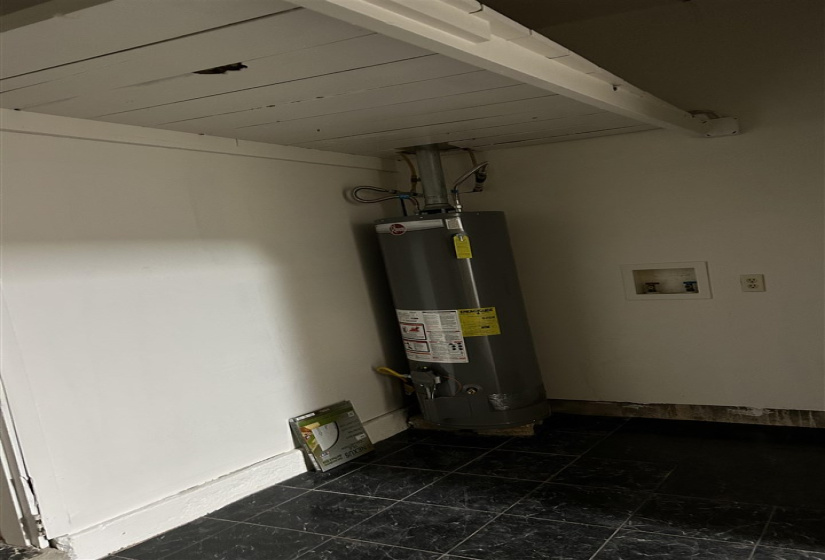 4 Bedrooms Bedrooms, 0 ,2 BathroomsBathrooms,Residential,Single Family,Marshall,1,133357