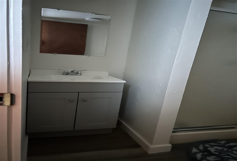 4 Bedrooms Bedrooms, 0 ,2 BathroomsBathrooms,Residential,Single Family,Marshall,1,133357