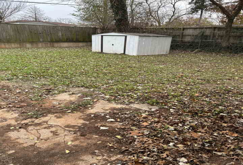 4 Bedrooms Bedrooms, 0 ,2 BathroomsBathrooms,Residential,Single Family,Marshall,1,133357