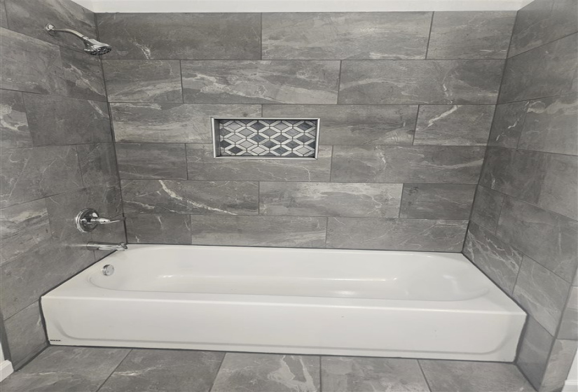 2 Bedrooms Bedrooms, 0 ,1 BathroomBathrooms,Residential,Single Family,Chestnut,1,133358