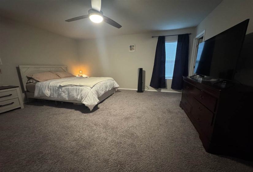 3 Bedrooms Bedrooms, 0 ,2 BathroomsBathrooms,Residential,Single Family,Carnley,1,133286