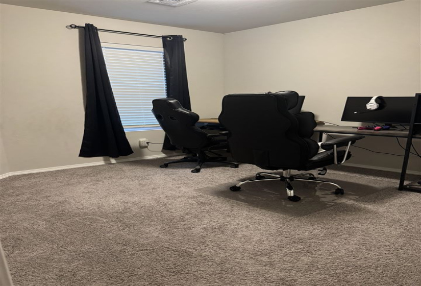 3 Bedrooms Bedrooms, 0 ,2 BathroomsBathrooms,Residential,Single Family,Carnley,1,133286