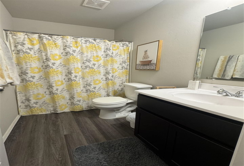 3 Bedrooms Bedrooms, 0 ,2 BathroomsBathrooms,Residential,Single Family,Carnley,1,133286