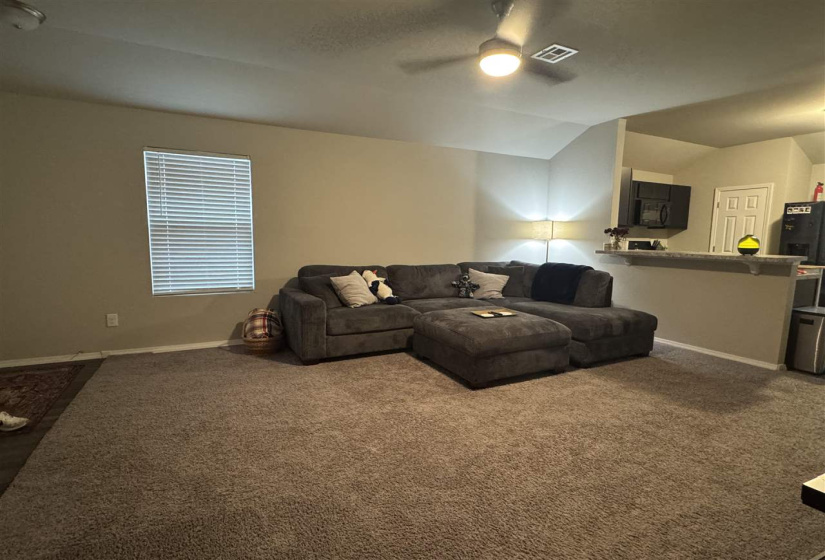 3 Bedrooms Bedrooms, 0 ,2 BathroomsBathrooms,Residential,Single Family,Carnley,1,133286