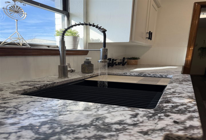 3 Bedrooms Bedrooms, 0 ,1 BathroomBathrooms,Residential,Single Family,Grandstaff,1,133359