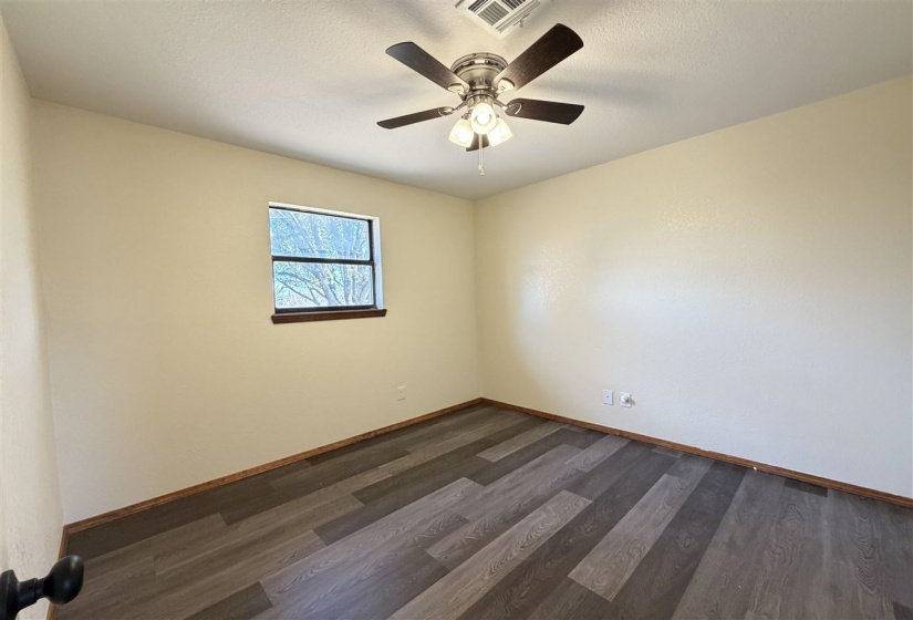 3 Bedrooms Bedrooms, 0 ,1 BathroomBathrooms,Residential,Single Family,Grandstaff,1,133359