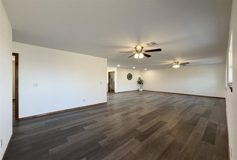 3 Bedrooms Bedrooms, 0 ,1 BathroomBathrooms,Residential,Single Family,Grandstaff,1,133359