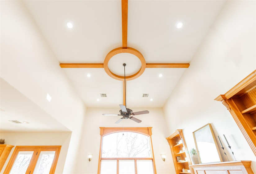 5 Bedrooms Bedrooms, 0 ,4 BathroomsBathrooms,Residential,Single Family,Old Pond,1.5,133361