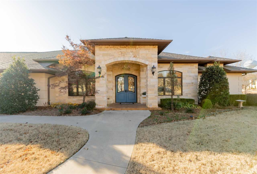 5 Bedrooms Bedrooms, 0 ,4 BathroomsBathrooms,Residential,Single Family,Old Pond,1.5,133361