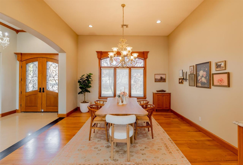 5 Bedrooms Bedrooms, 0 ,4 BathroomsBathrooms,Residential,Single Family,Old Pond,1.5,133361