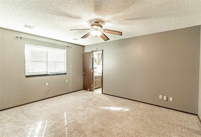 3 Bedrooms Bedrooms, 0 ,2 BathroomsBathrooms,Residential,Single Family,Holmes,1,133362