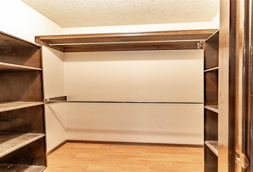 3 Bedrooms Bedrooms, 0 ,2 BathroomsBathrooms,Residential,Single Family,Holmes,1,133362