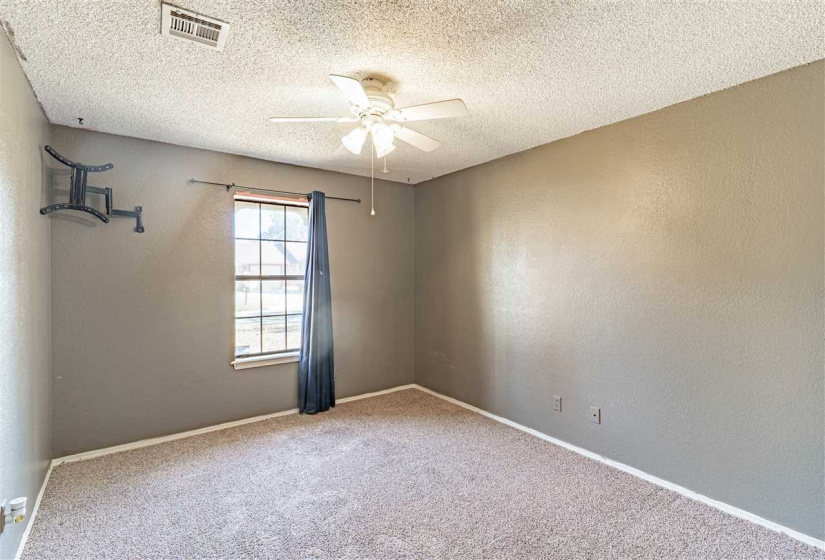 3 Bedrooms Bedrooms, 0 ,2 BathroomsBathrooms,Residential,Single Family,Holmes,1,133362