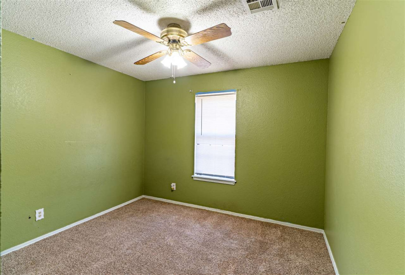 3 Bedrooms Bedrooms, 0 ,2 BathroomsBathrooms,Residential,Single Family,Holmes,1,133362