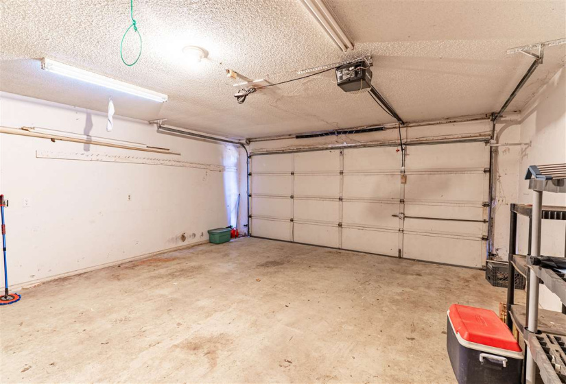 3 Bedrooms Bedrooms, 0 ,2 BathroomsBathrooms,Residential,Single Family,Holmes,1,133362