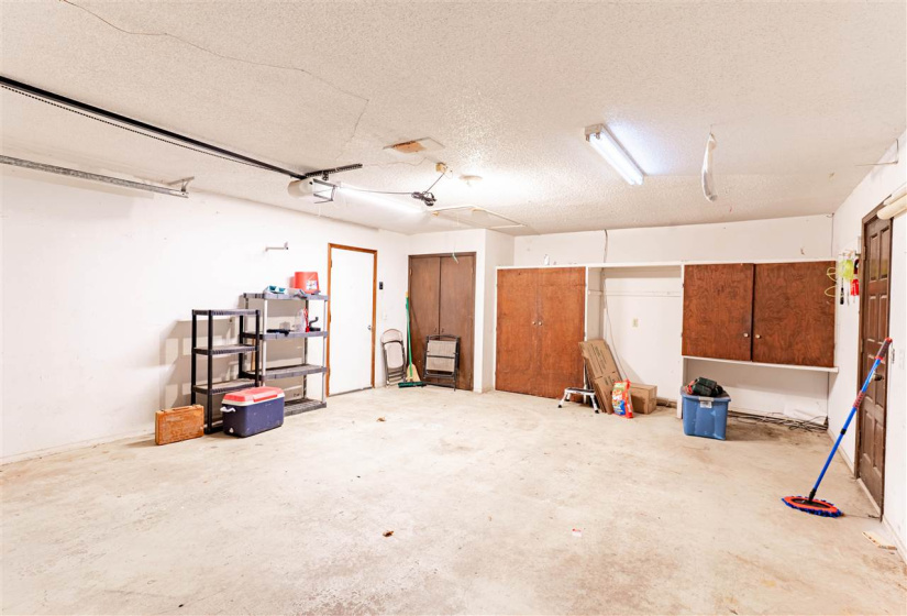 3 Bedrooms Bedrooms, 0 ,2 BathroomsBathrooms,Residential,Single Family,Holmes,1,133362