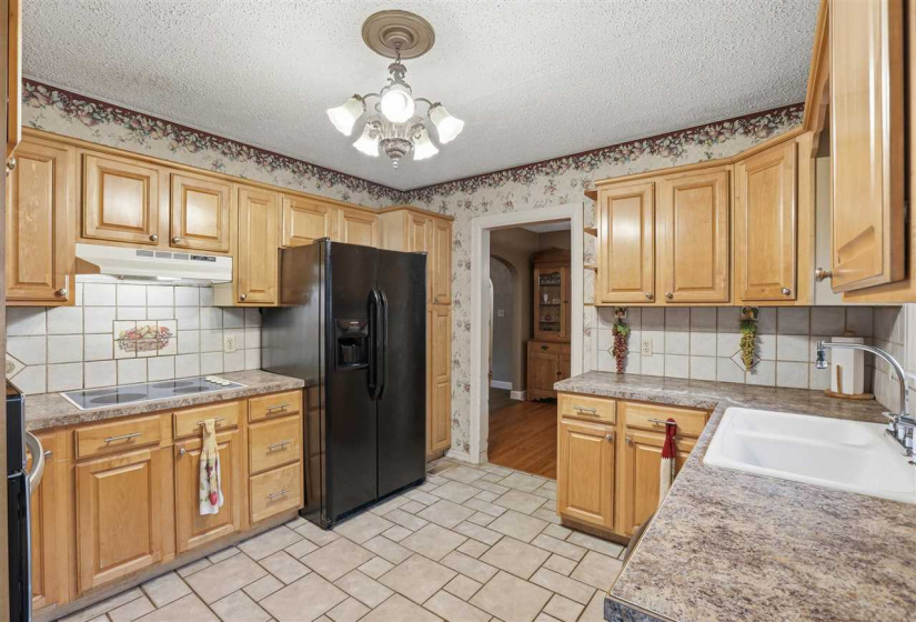 2 Bedrooms Bedrooms, 0 ,1 BathroomBathrooms,Residential,Single Family,13th,1.5,133374