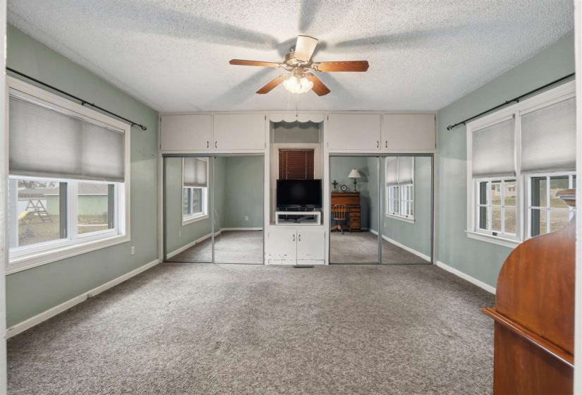 2 Bedrooms Bedrooms, 0 ,1 BathroomBathrooms,Residential,Single Family,13th,1.5,133374