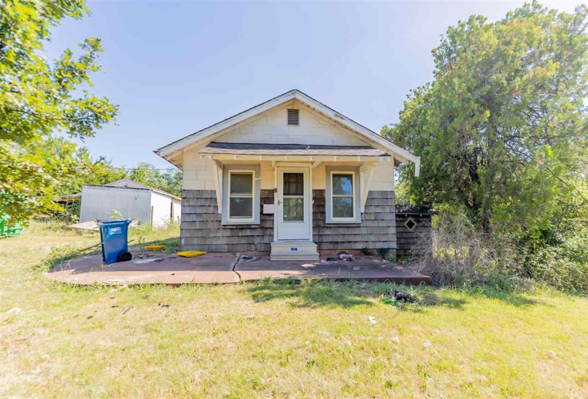 3 Bedrooms Bedrooms, 0 ,1 BathroomBathrooms,Residential,Single Family,22nd,1,133377