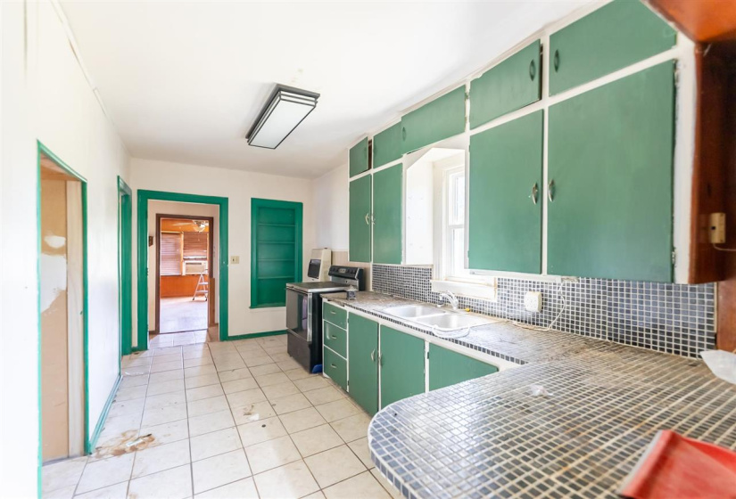 3 Bedrooms Bedrooms, 0 ,1 BathroomBathrooms,Residential,Single Family,22nd,1,133377