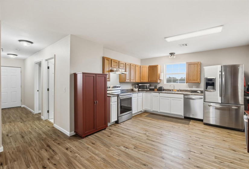 2 Bedrooms Bedrooms, 0 ,1 BathroomBathrooms,Residential,Single Family,Jesse,1,133381