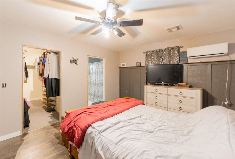 4 Bedrooms Bedrooms, 0 ,2 BathroomsBathrooms,Residential,Single Family,7th,1,133382