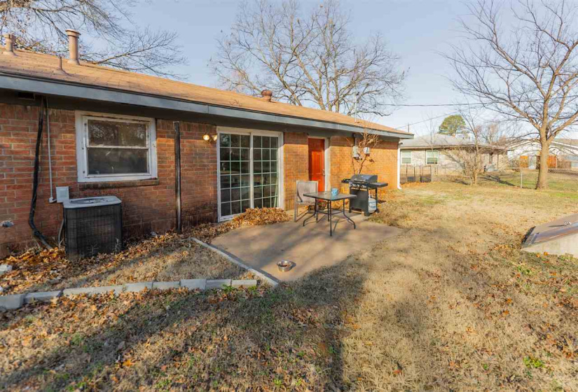 4 Bedrooms Bedrooms, 0 ,2 BathroomsBathrooms,Residential,Single Family,7th,1,133382