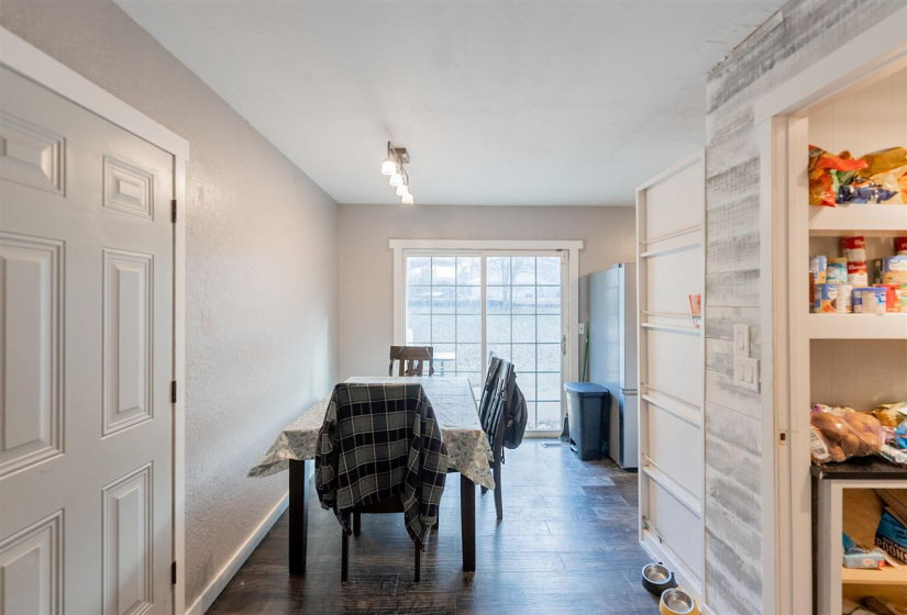 4 Bedrooms Bedrooms, 0 ,2 BathroomsBathrooms,Residential,Single Family,7th,1,133382