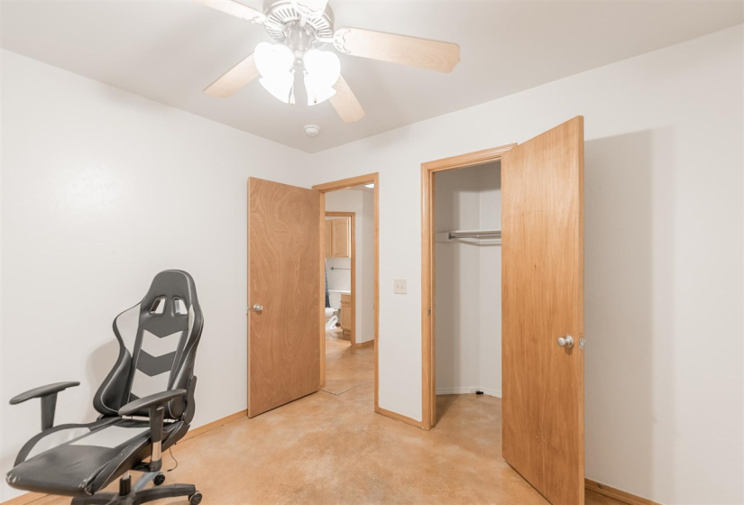 3 Bedrooms Bedrooms, 0 ,1 BathroomBathrooms,Residential,Single Family,2nd,1,133383